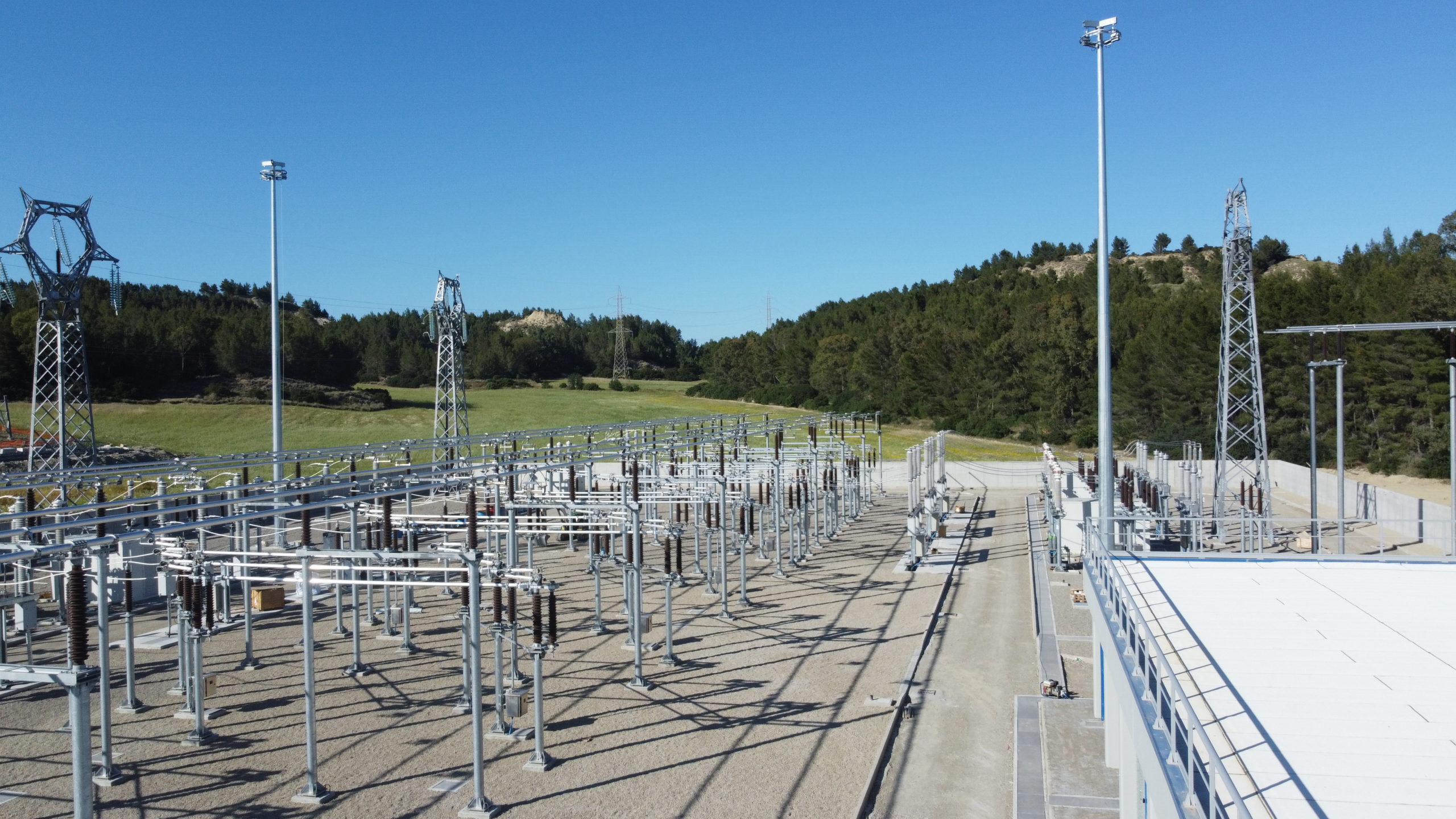 Vista della stazione elettrica di rete Craco–Stigliano